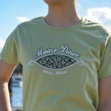Women's Sea Shell "T"